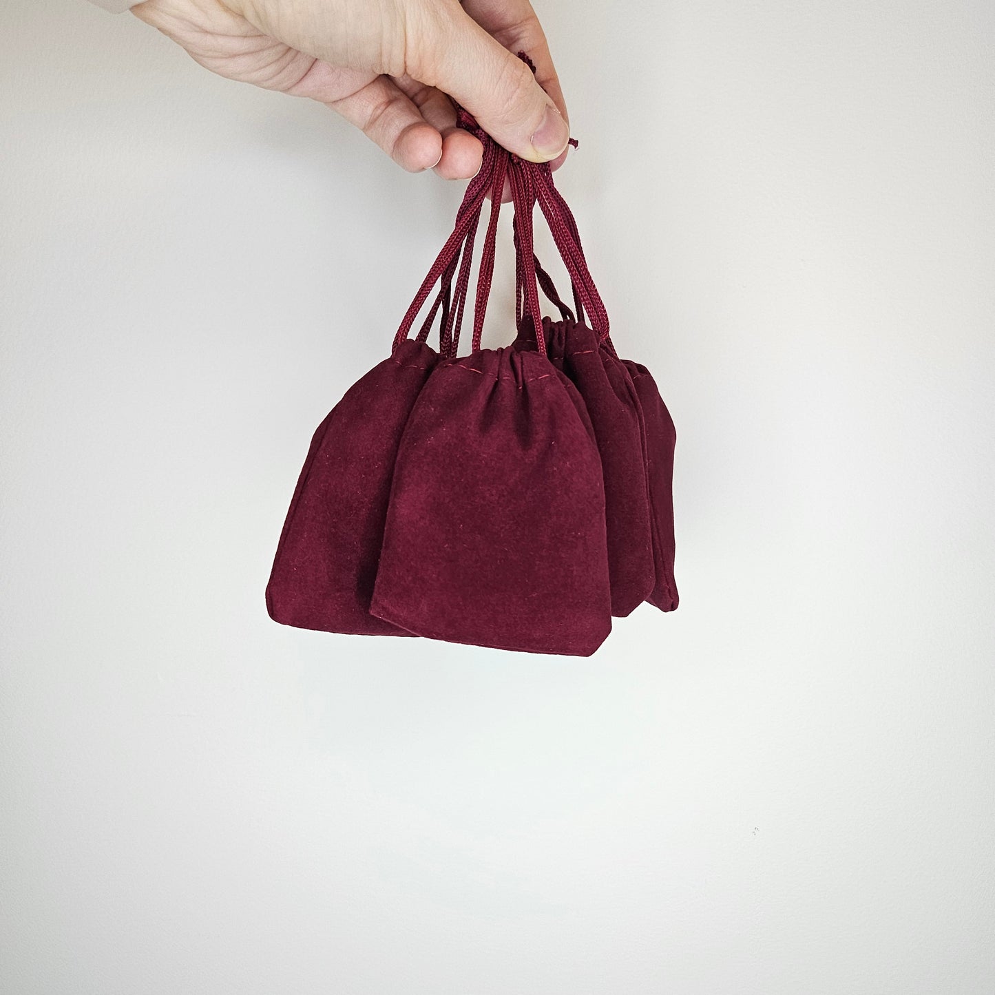 Bransoletka z minerałami naturalnymi